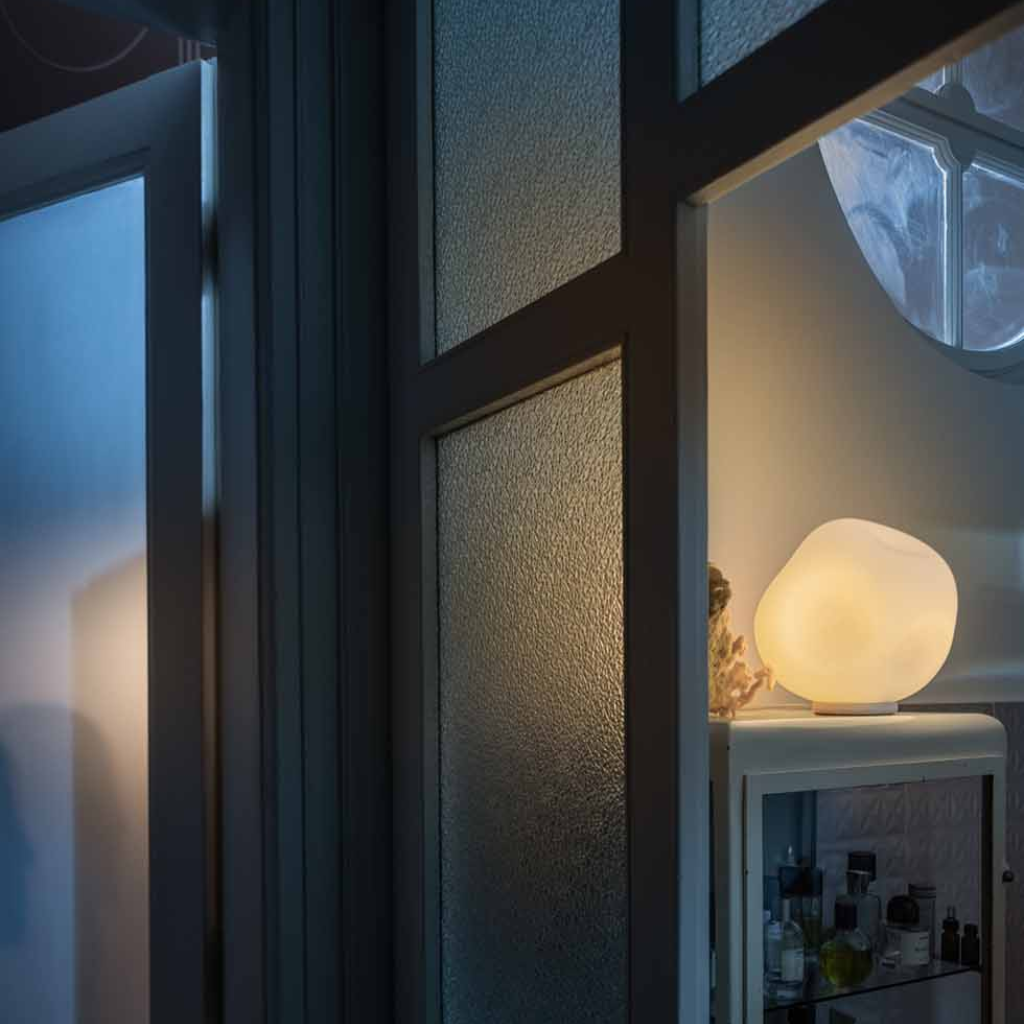 Foscarini Hoba Grande Table Lamp On/Off White