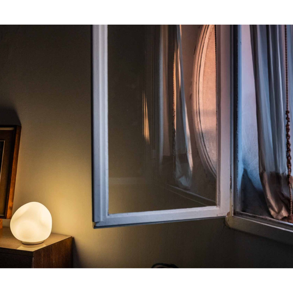 Foscarini Hoba Media Table Lamp On/Off White
