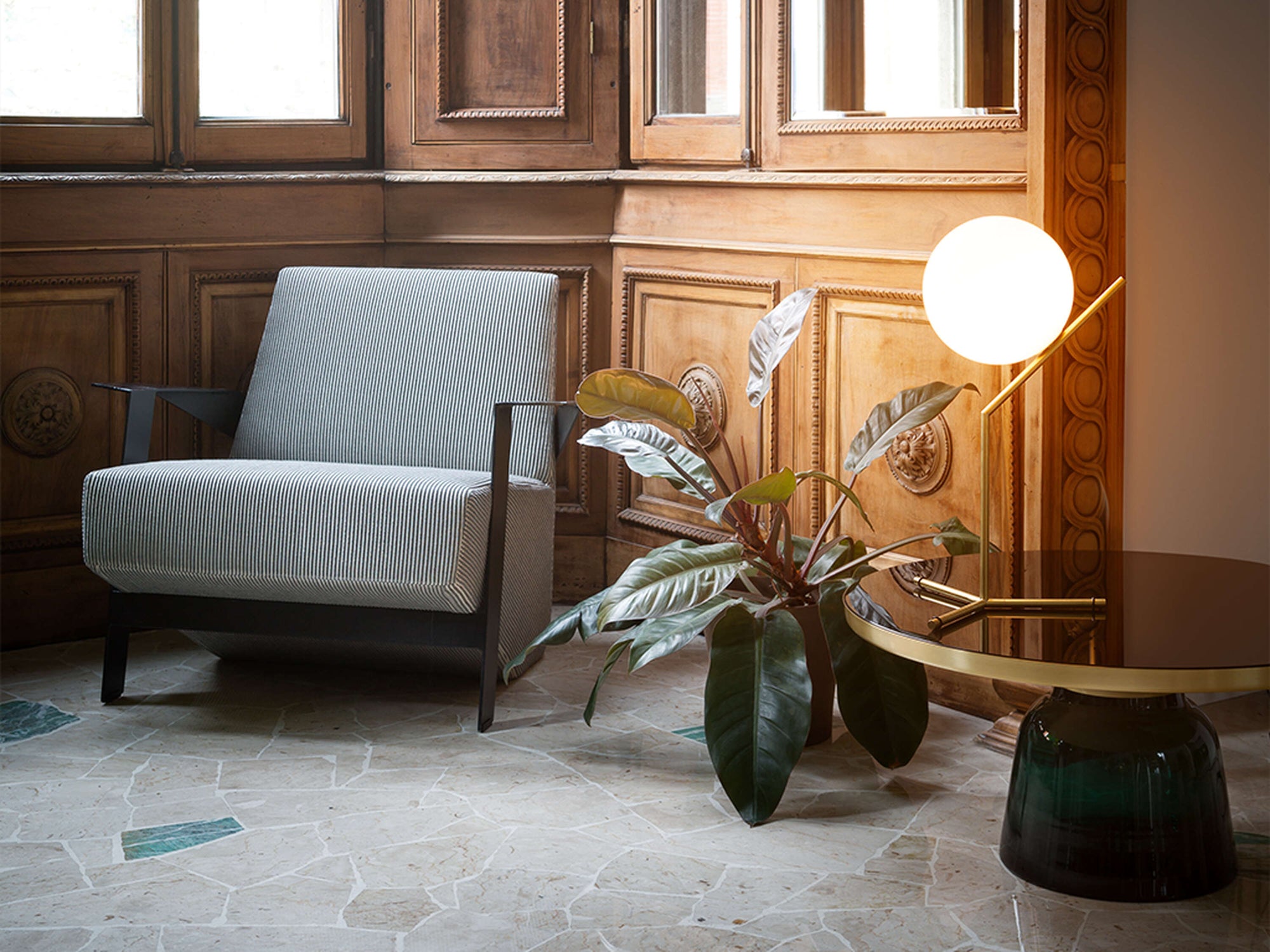IC T1 High Table Lamp