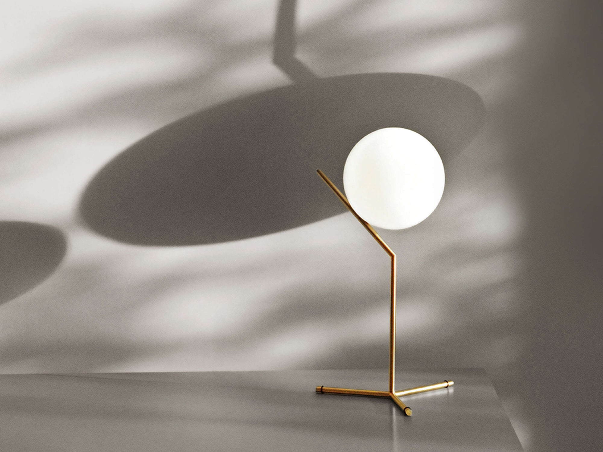 IC T1 High Table Lamp