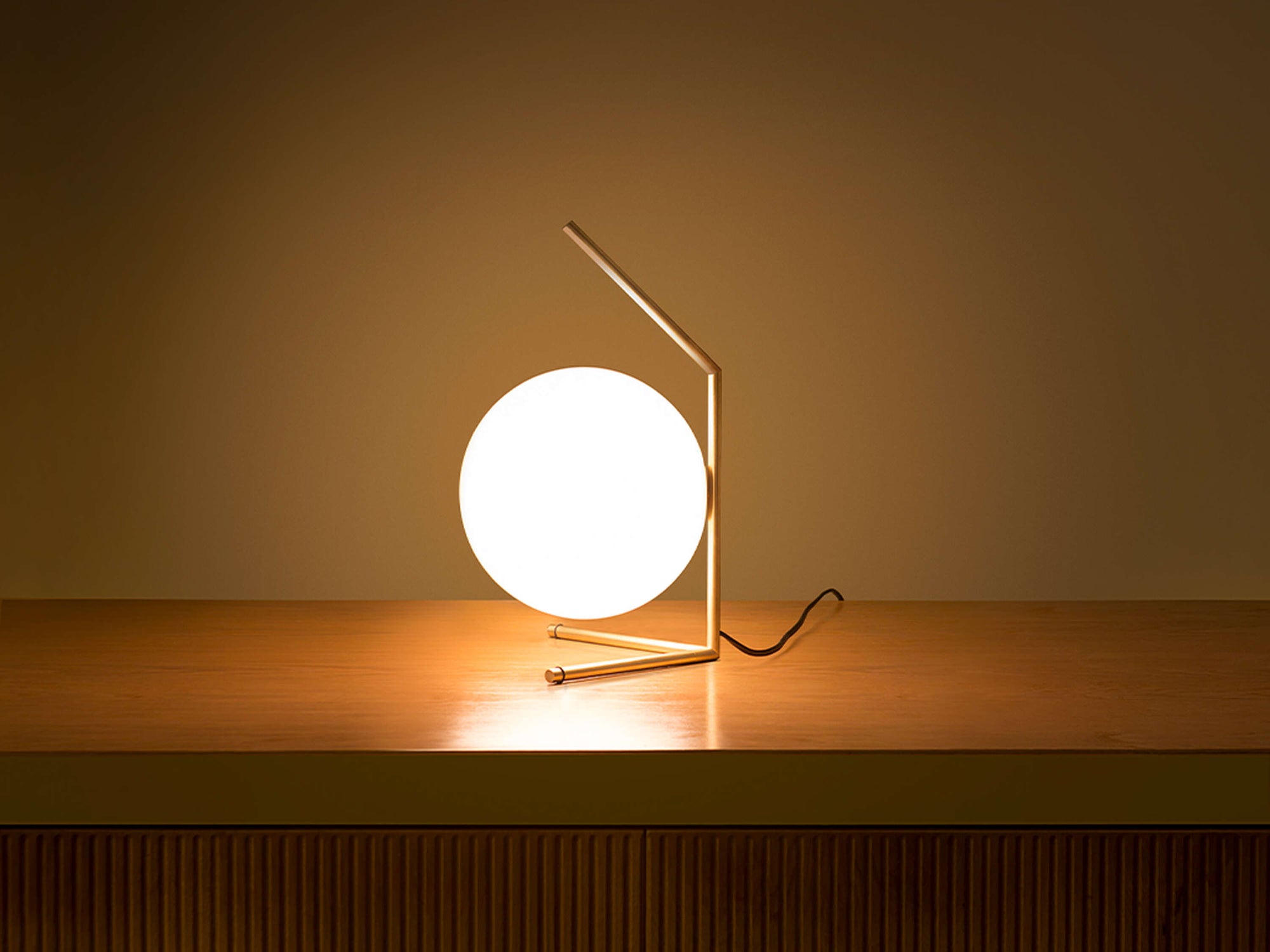 IC T1 Low Table Lamp