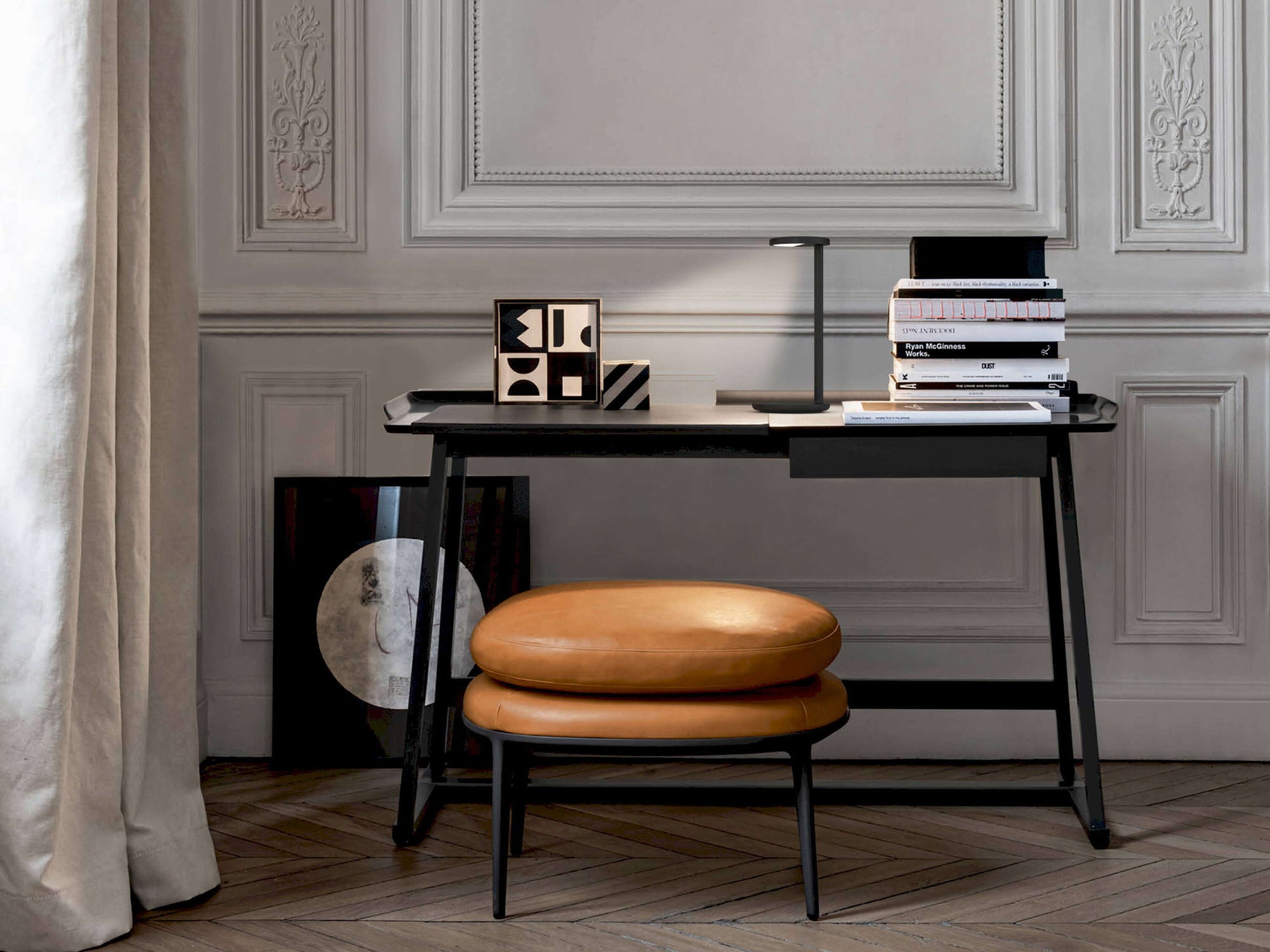 Oblique LED Desk Lamp and Qi with Wireless Charging Base