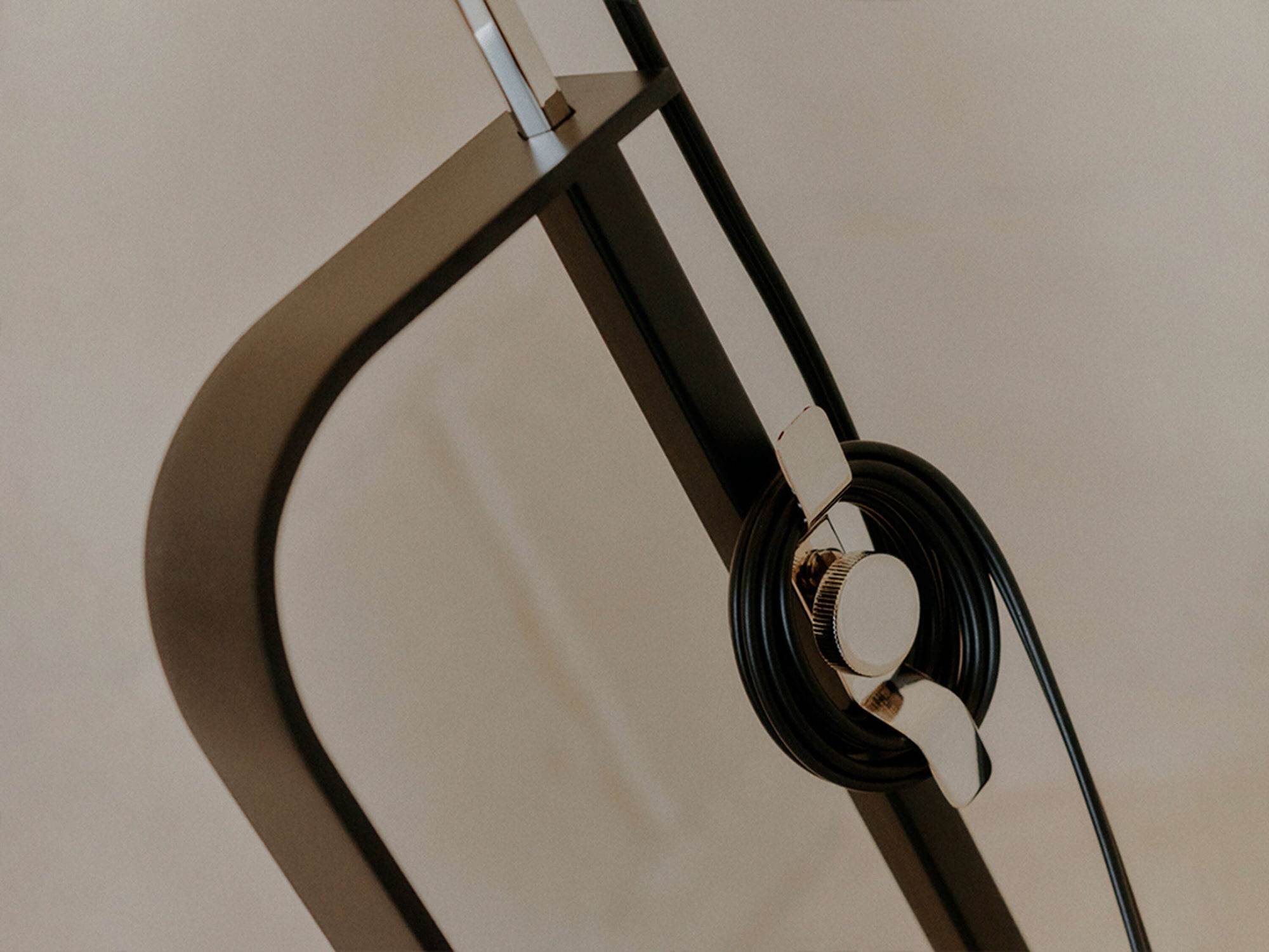 Toio Led Floor Lamp