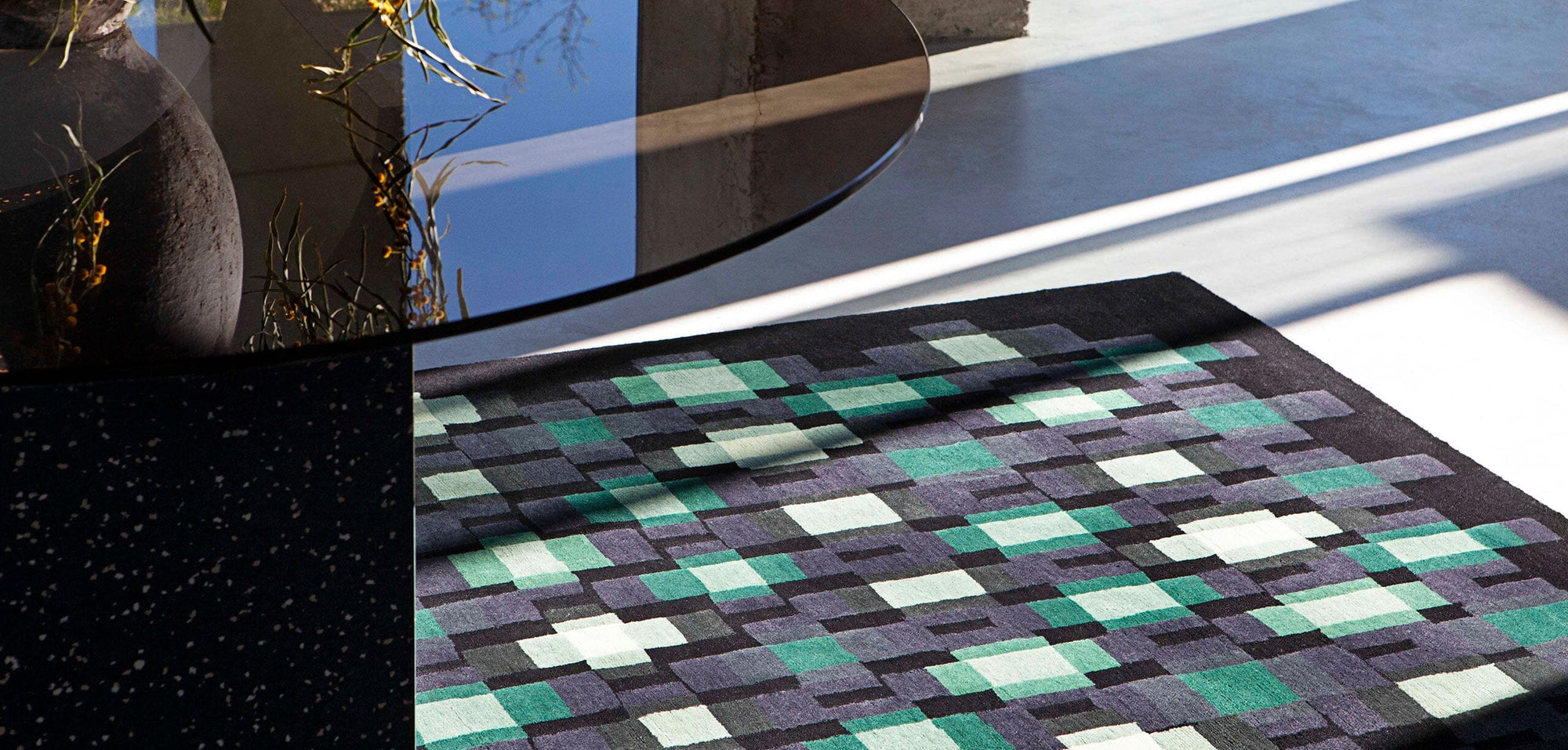 Echo Rug Pouf Gan 