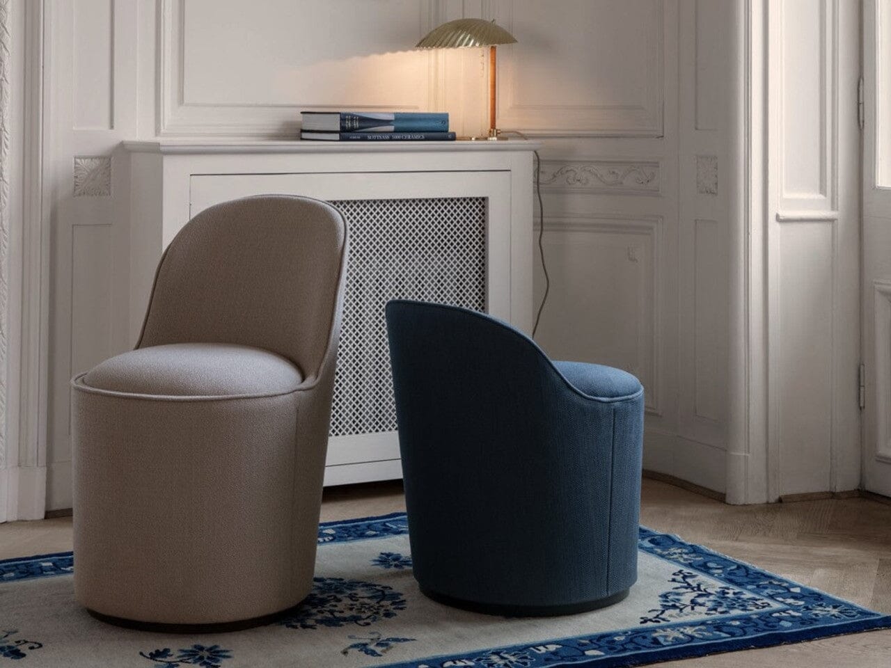 Tail Fully Upholstered Low Back Dining Chair Chairs Gubi 