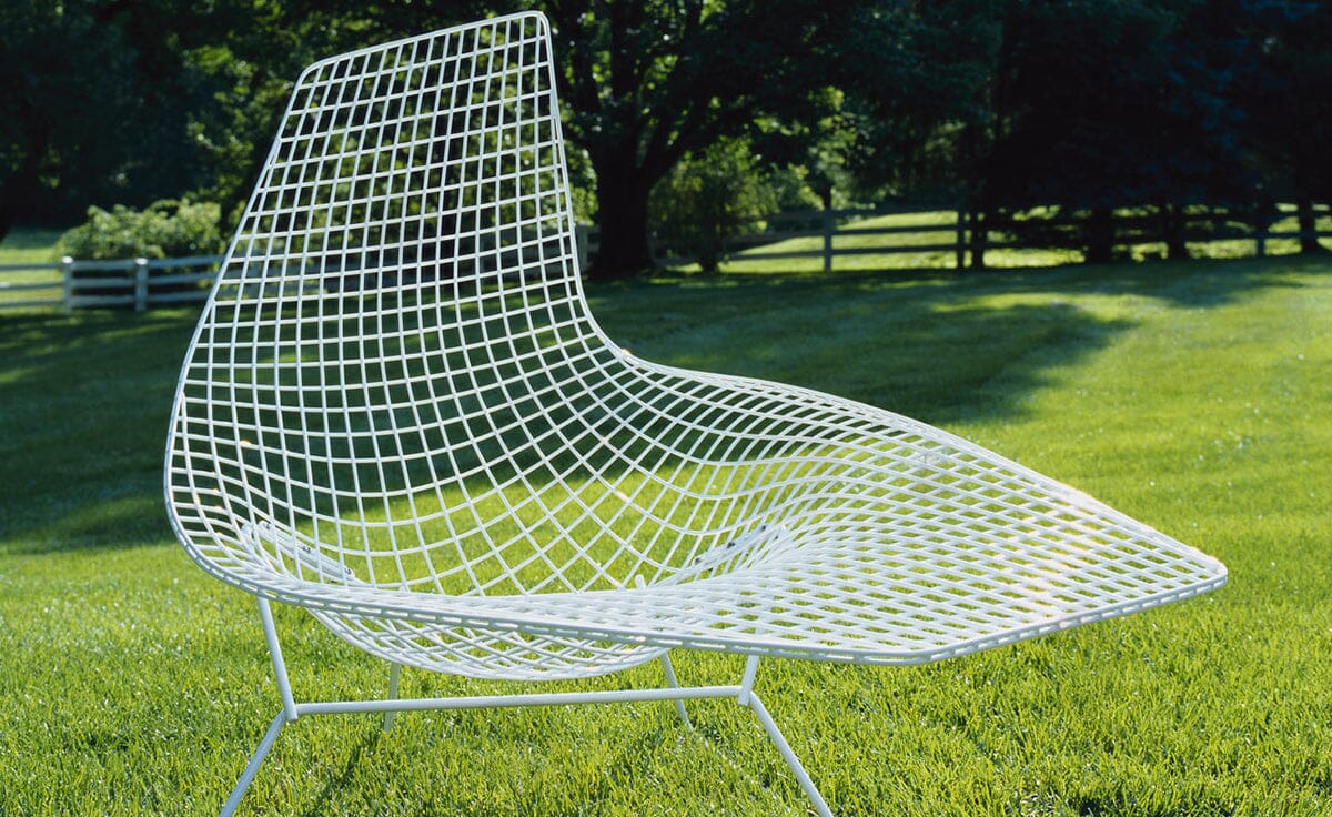 Bertoia Asymmetric Chaise lounge chair Knoll 
