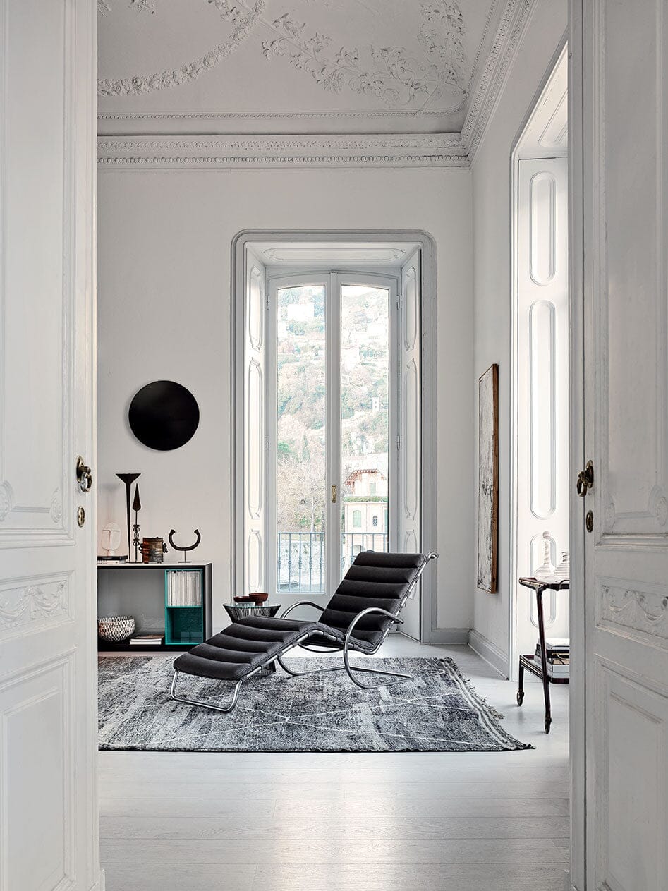 MR Chaise Lounge lounge chair Knoll 