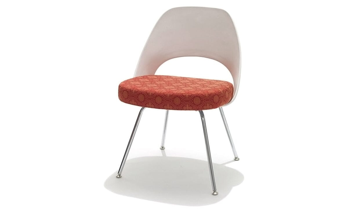 Saarinen Executive Plastic Back Chair With Tubular Legs Side/Dining Knoll 