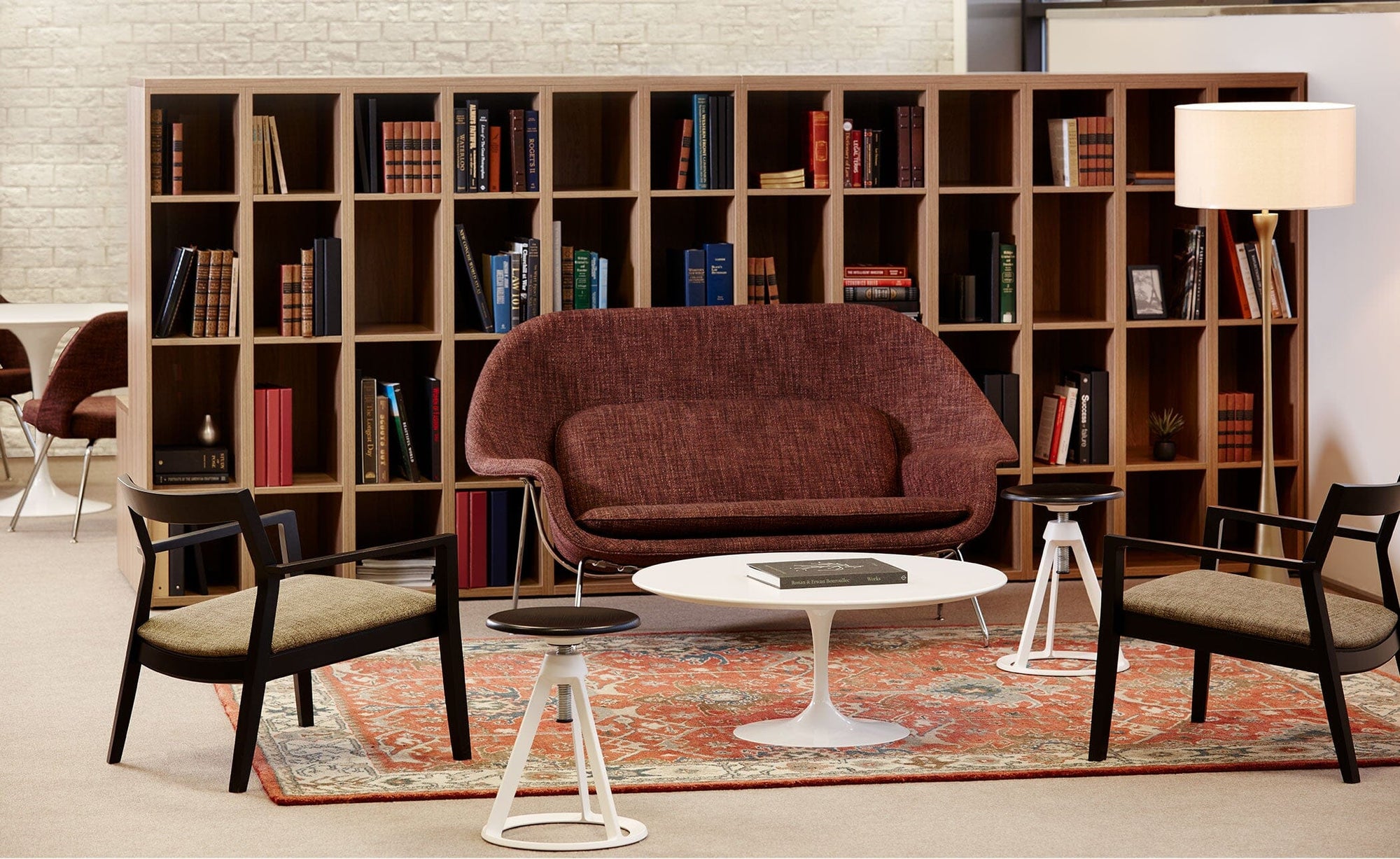 Womb Settee sofa Knoll 