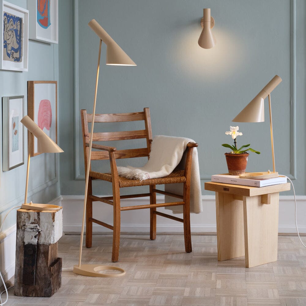 AJ Mini Table Lamp Table Lamps Louis Poulsen 