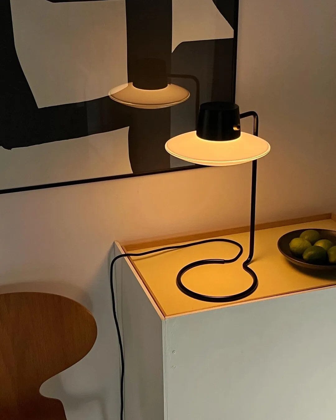 AJ Oxford Table Lamp Table Lamps Louis Poulsen 
