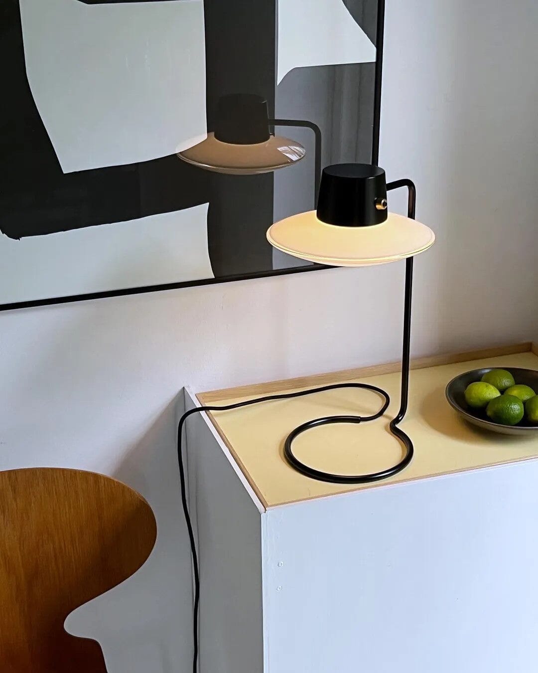 AJ Oxford Table Lamp Table Lamps Louis Poulsen 