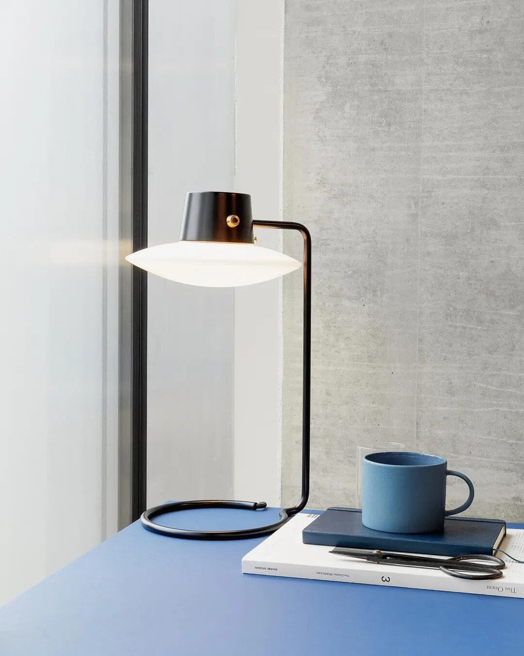 AJ Oxford Table Lamp Table Lamps Louis Poulsen 