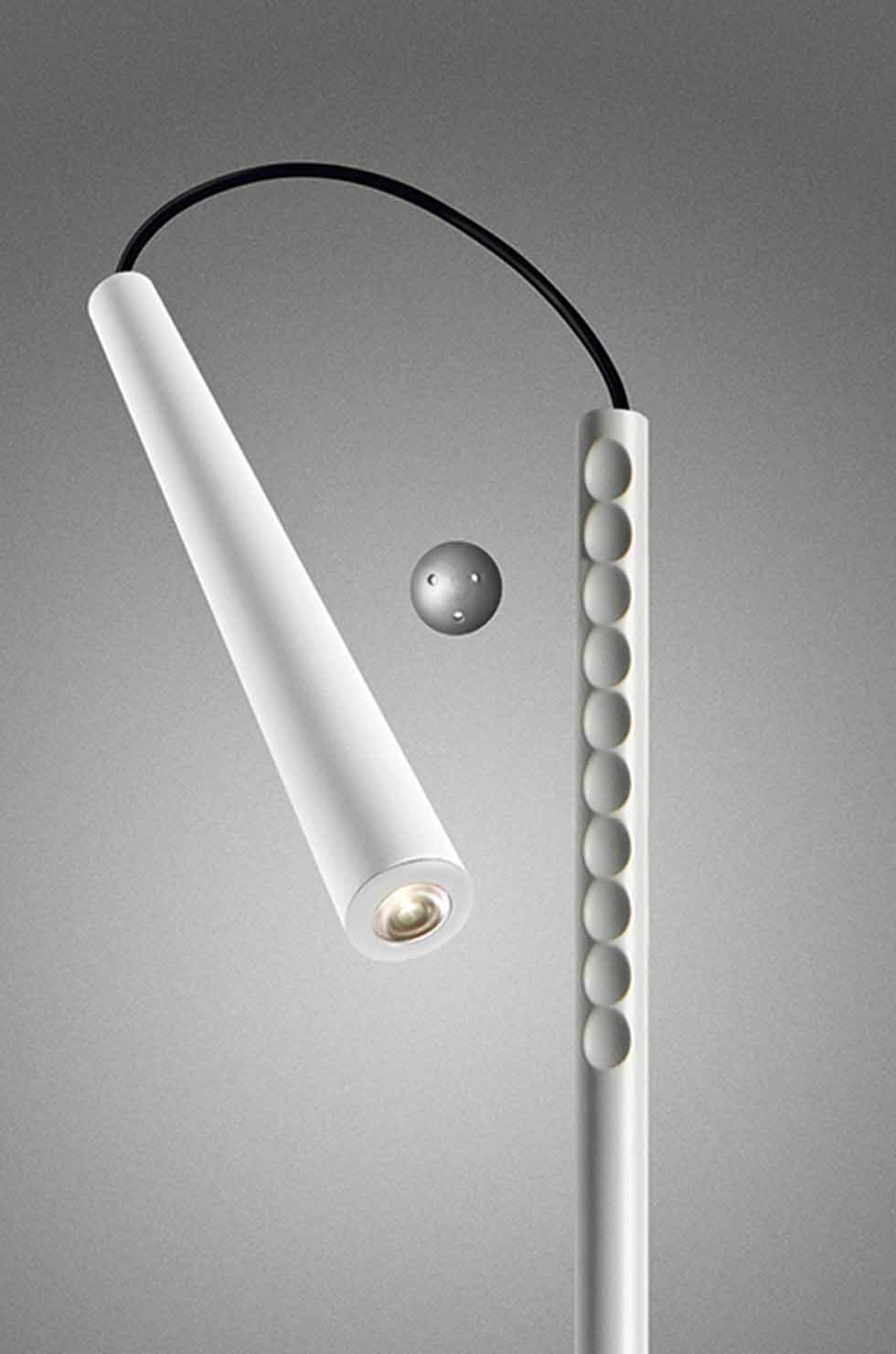 Magneto Floor Lamp Floor Lamps Foscarini 
