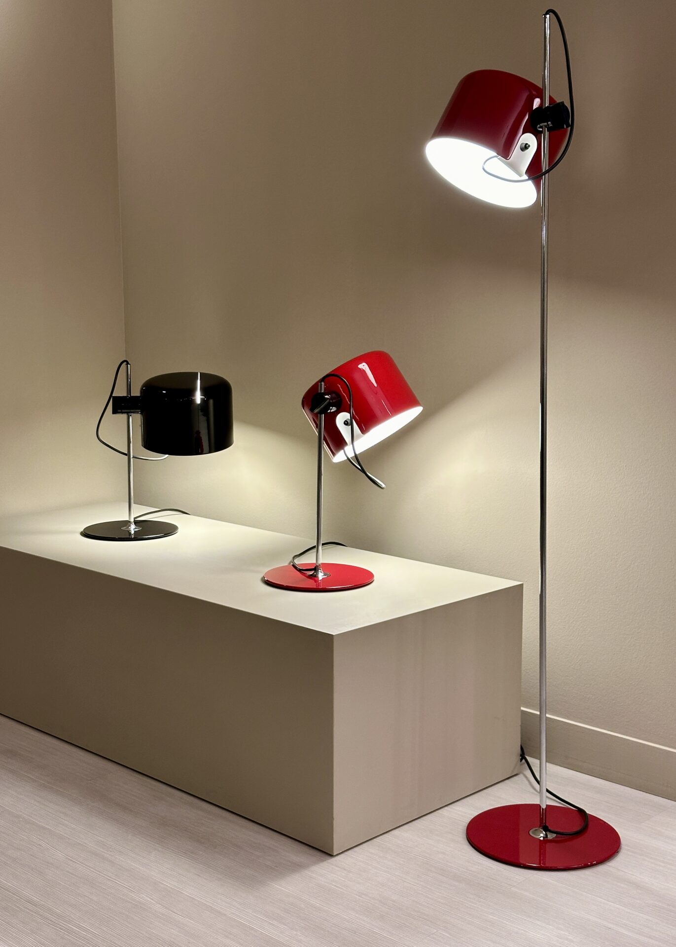Coupe Table Lamp