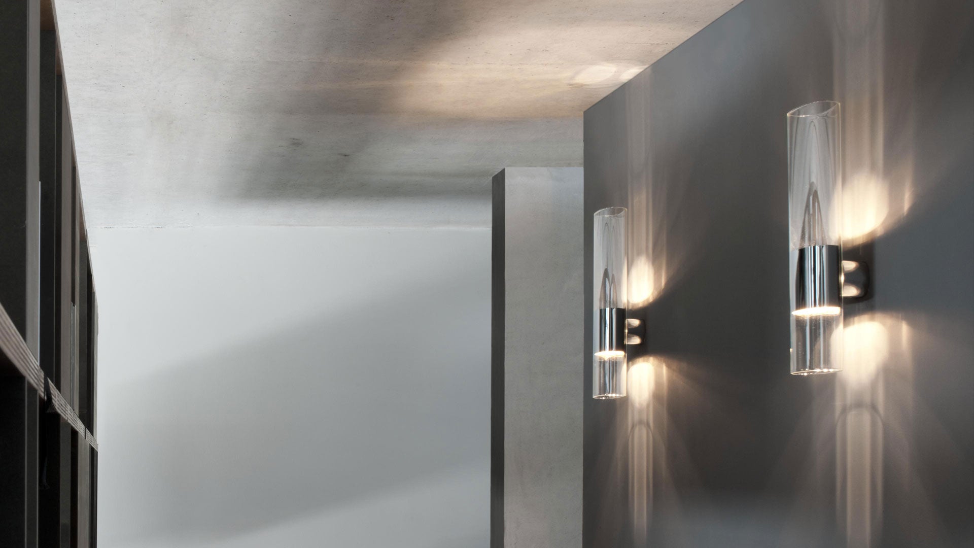 Line Wall Sconce