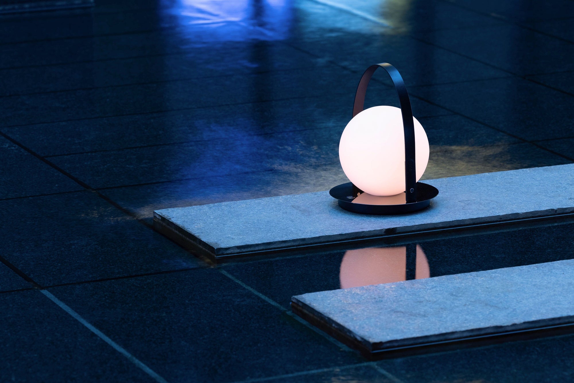 Bola Lantern Table Lamps Pablo 