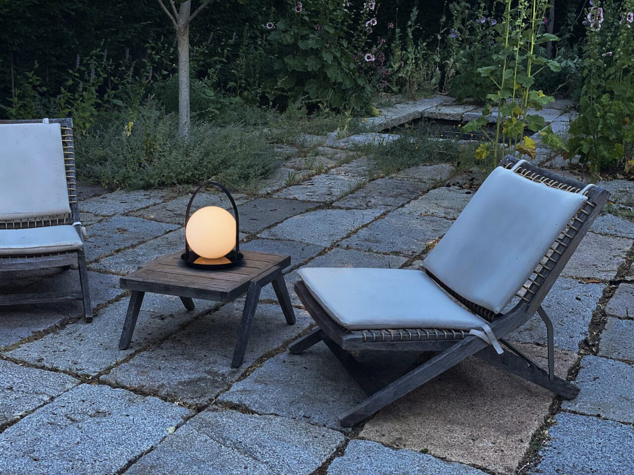 Bola Lantern Table Lamps Pablo 