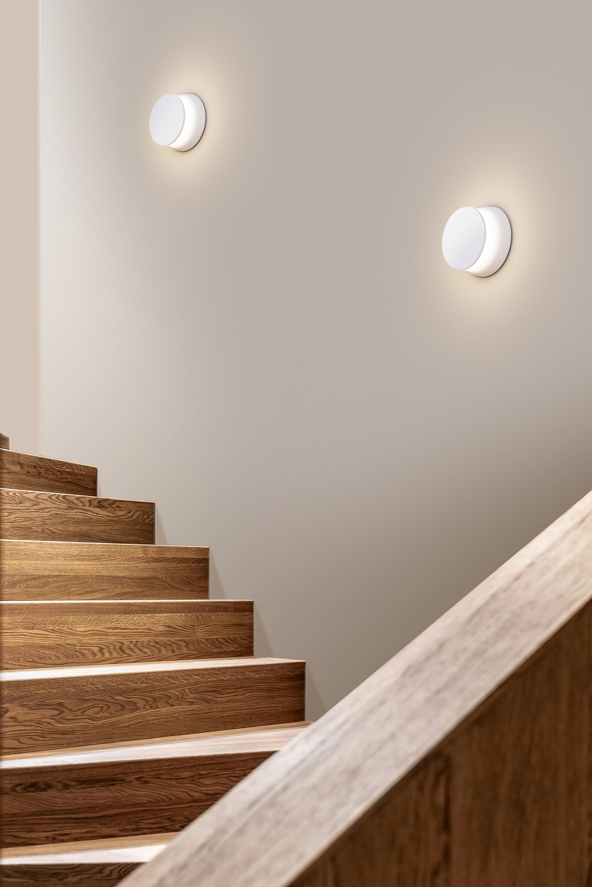 Totem Puck Wall Lamp