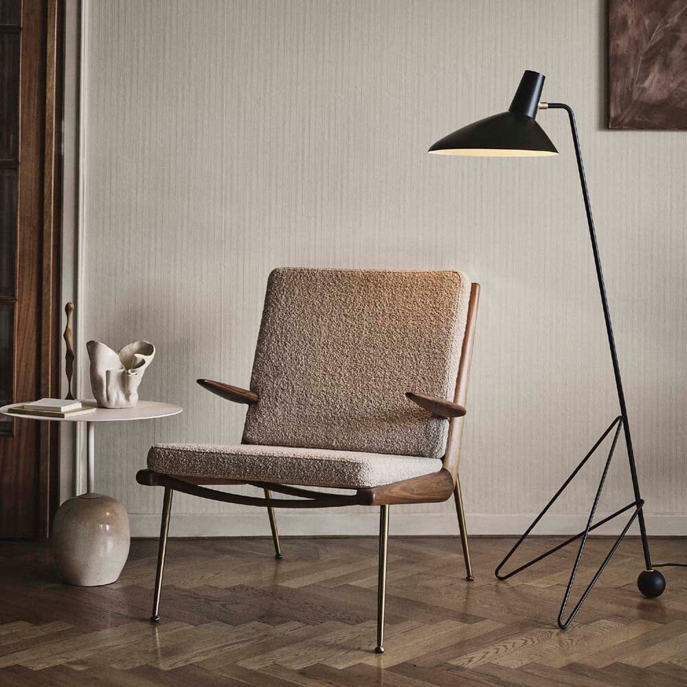 Tripod Floor Lamp HM8 Floor Lamps &Tradition 