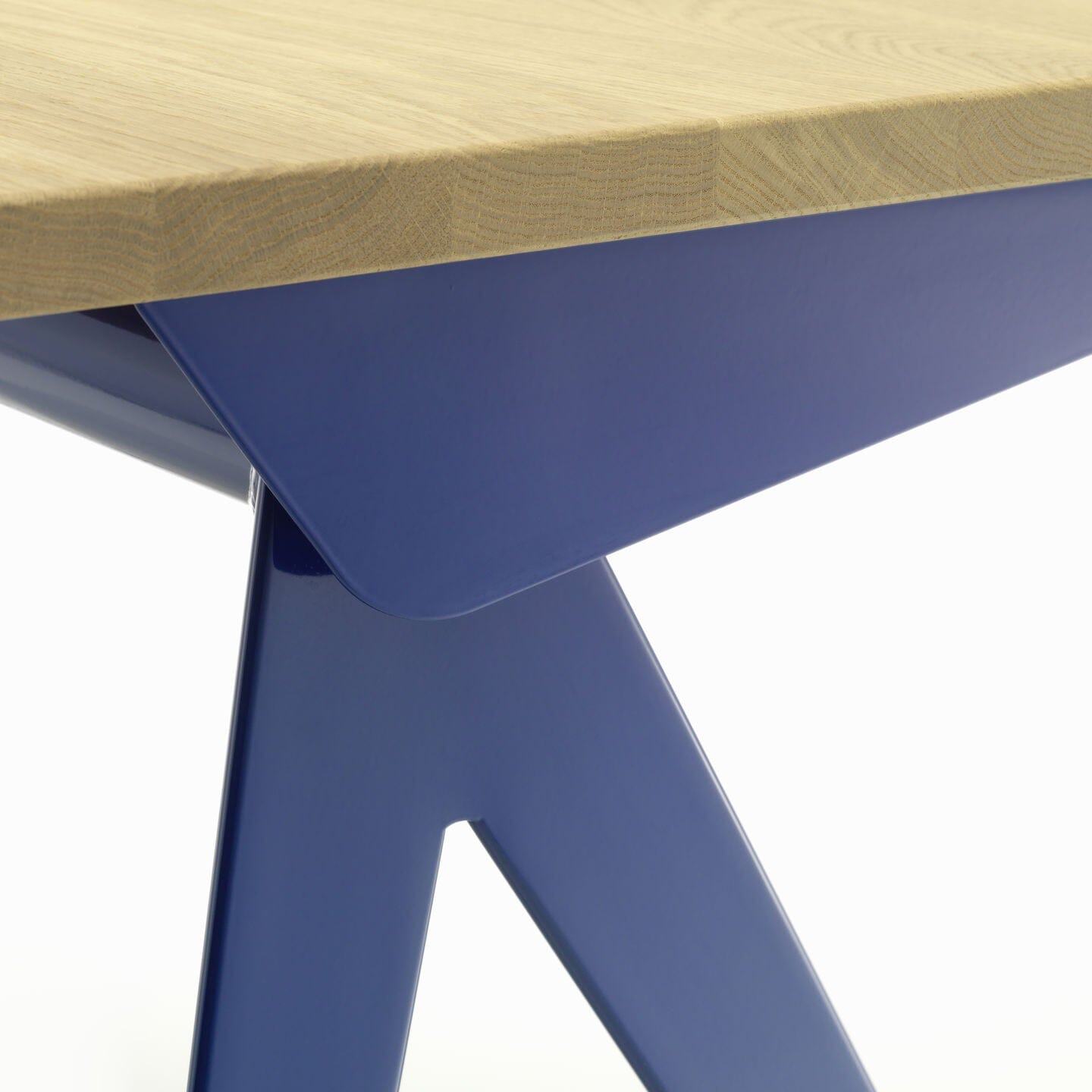Compas Direction Table Desk's Vitra 