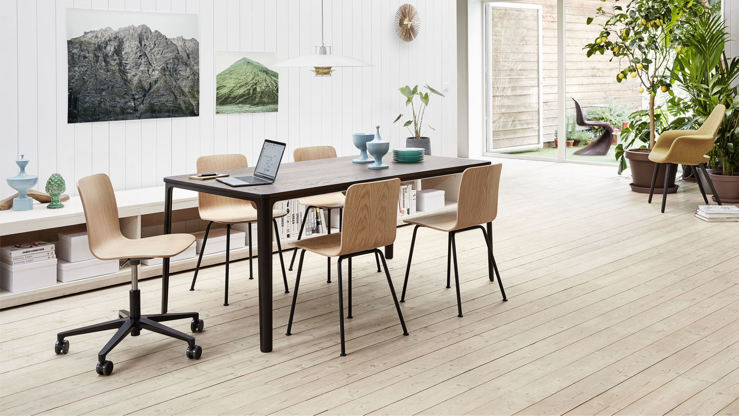 HAL Ply Studio bar seating Vitra 