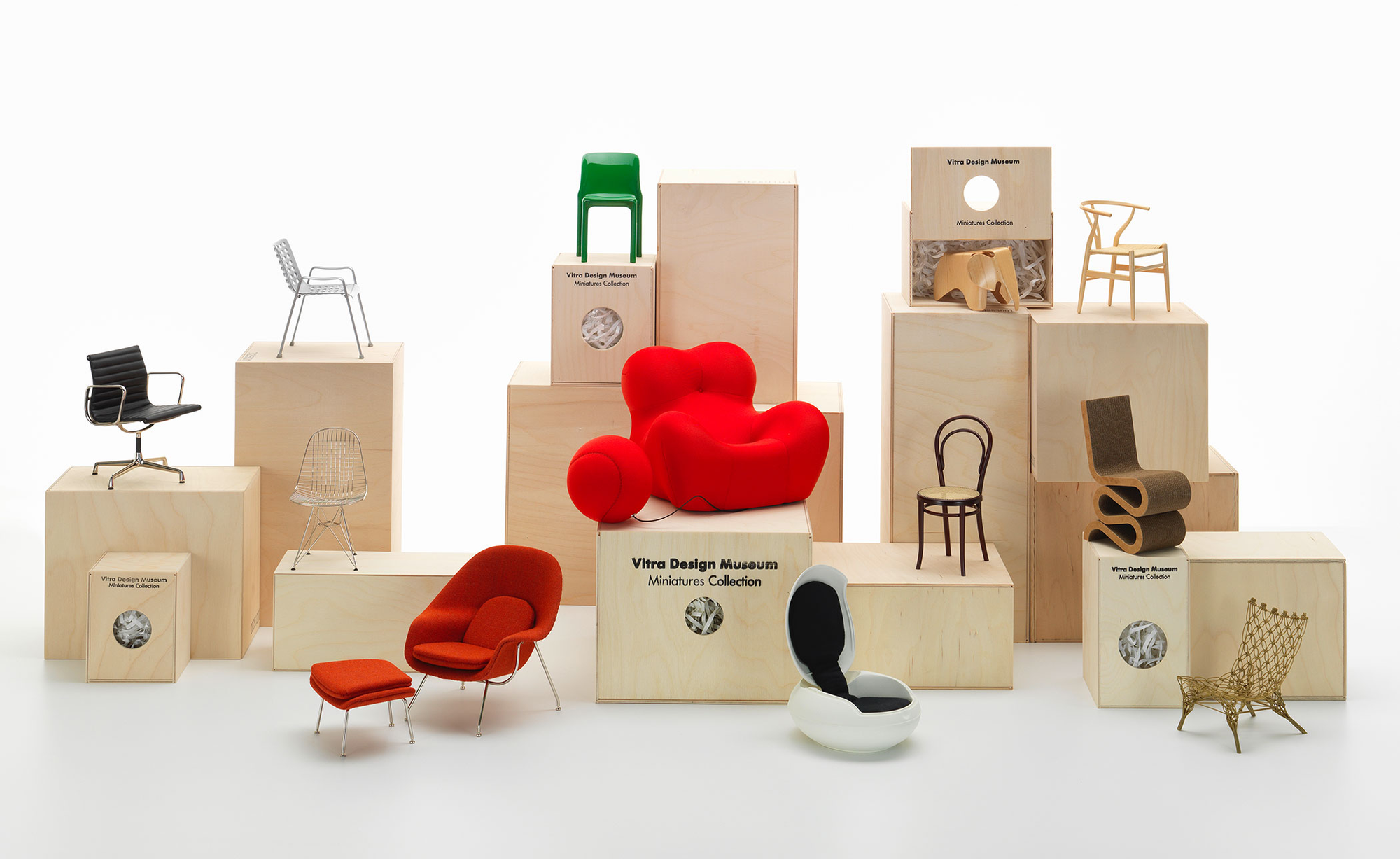 Miniature Wanders Knotted Chair Art Vitra 