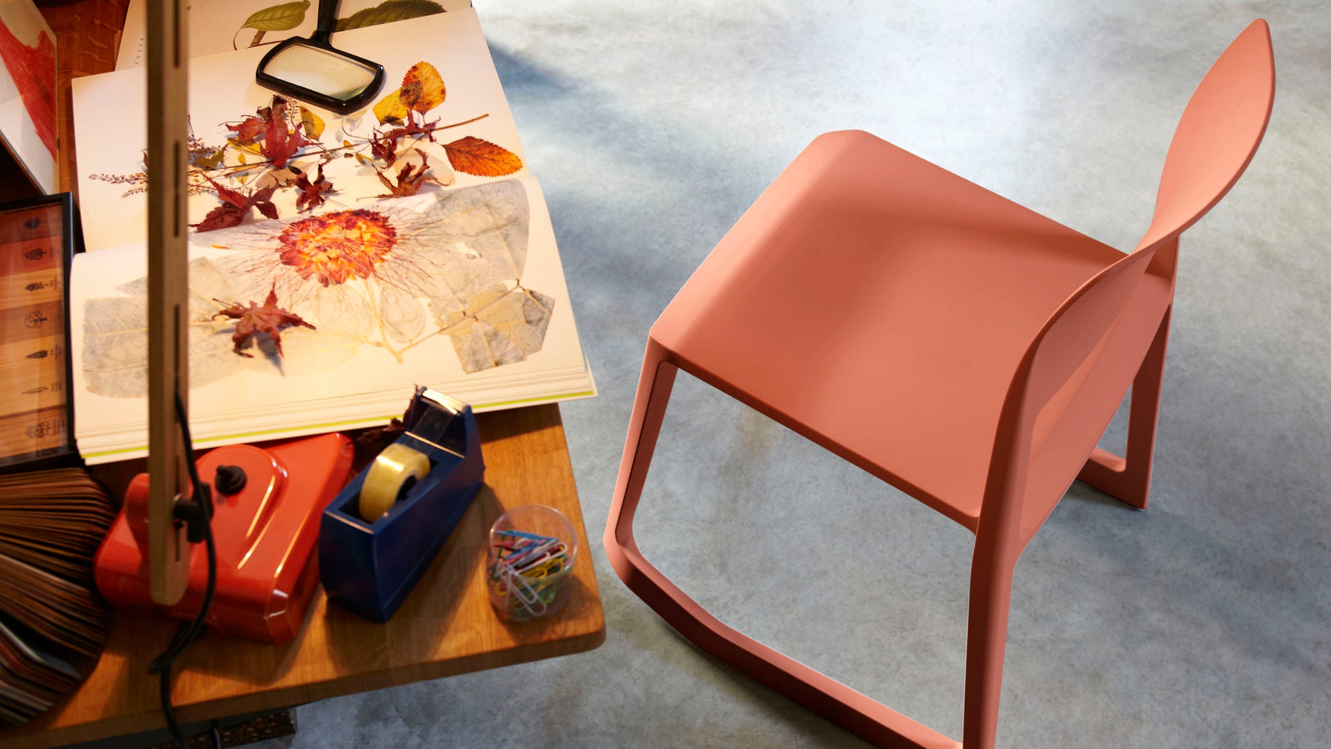 Tip Ton RE Chair