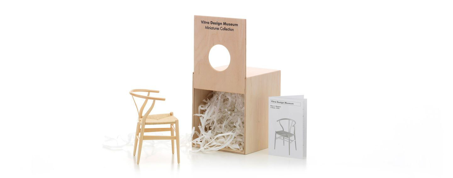 Miniature Wegner Y Chair Art Vitra 