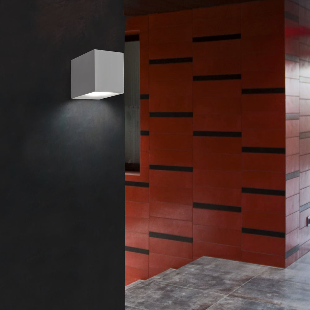 Aede Wall Lamp White Finish