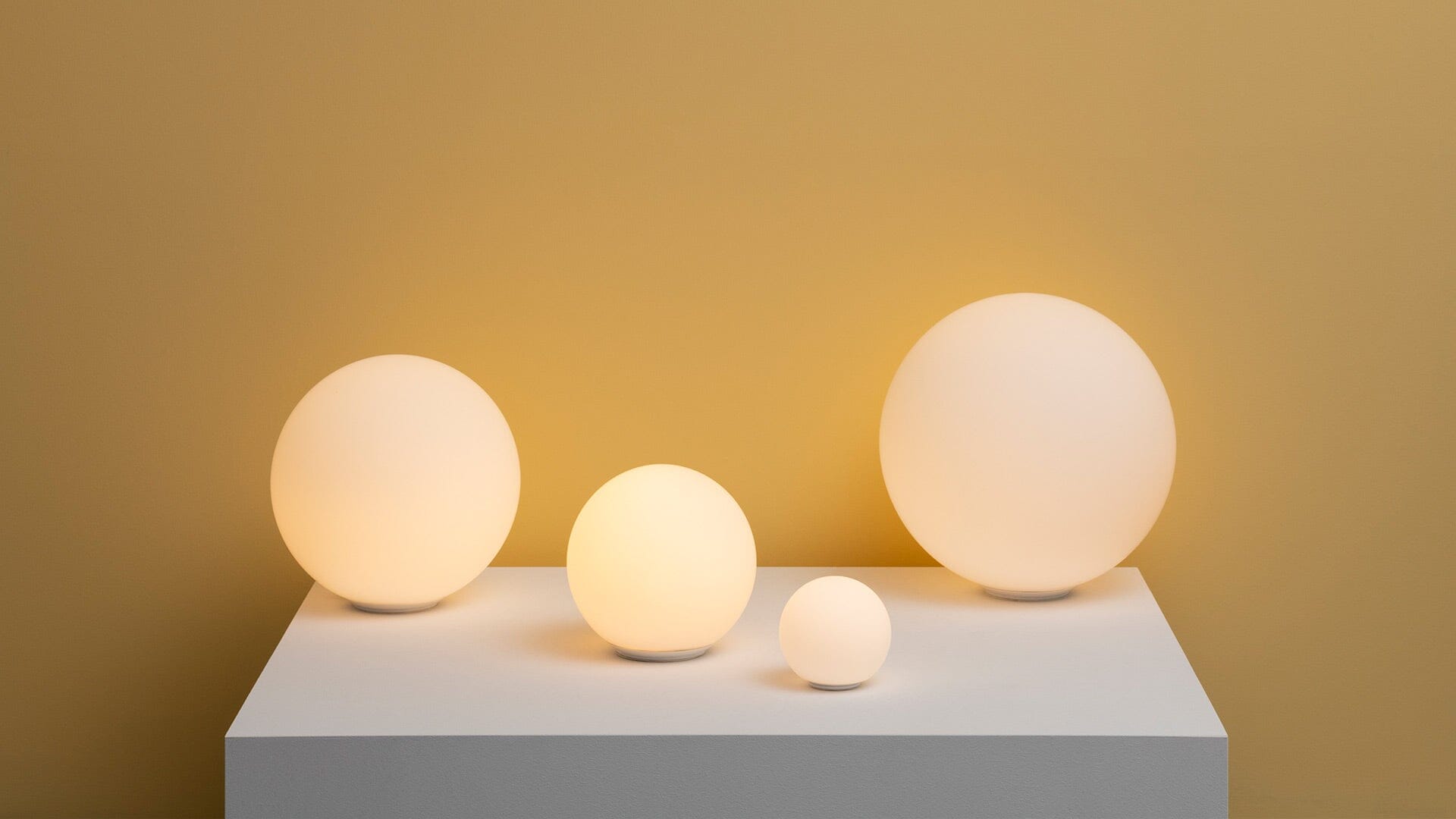 Dioscuri Table Lamp Table Lamps Artemide 