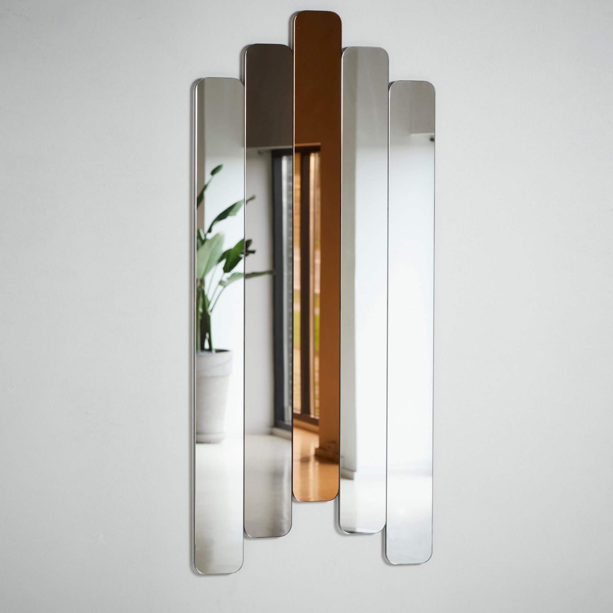 Logs Mirror