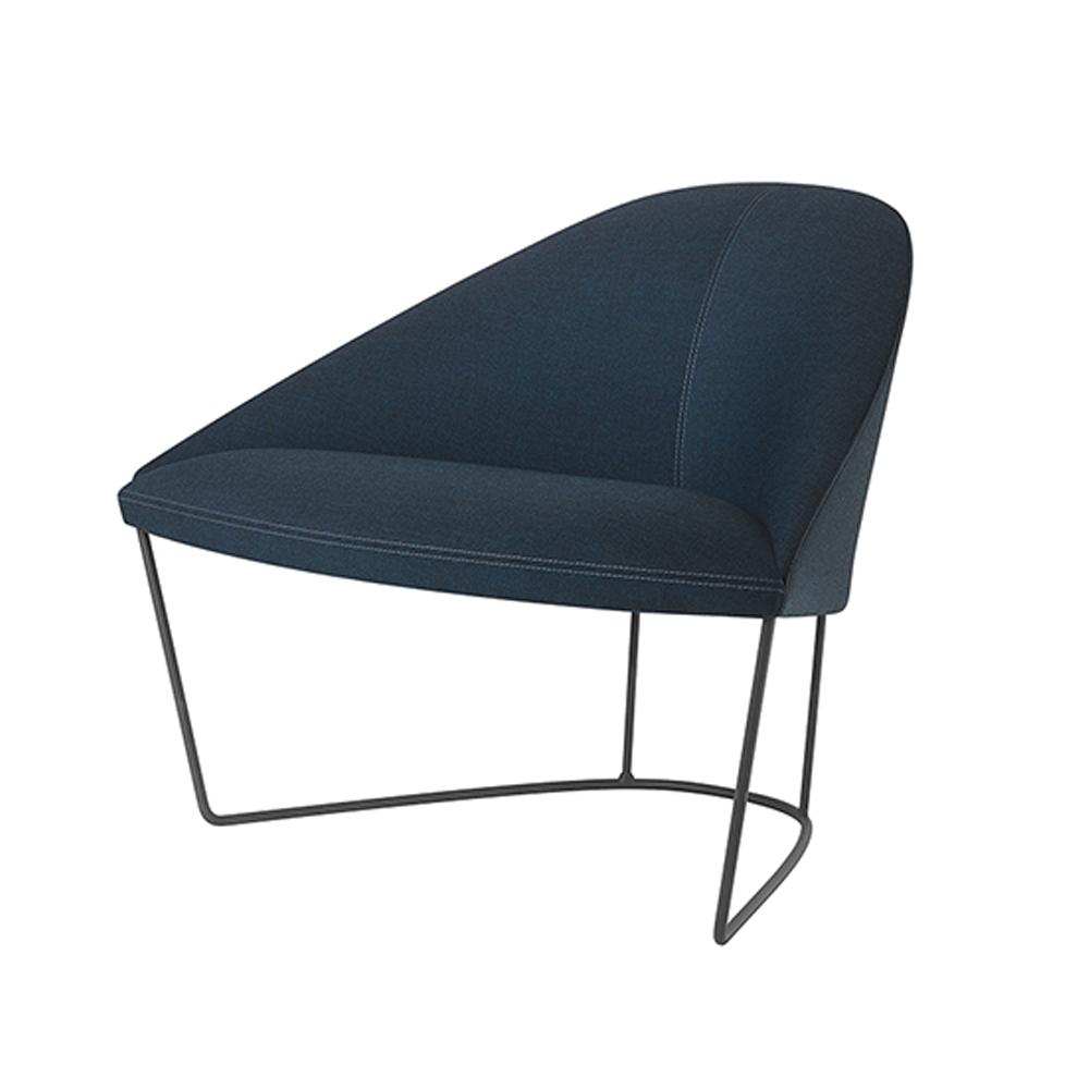 Colina Sled Base Lounge Chair lounge chair Arper 