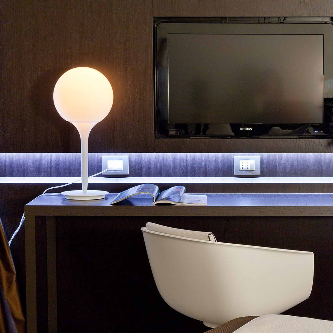 Castore Table Lamps Table Lamps Artemide 