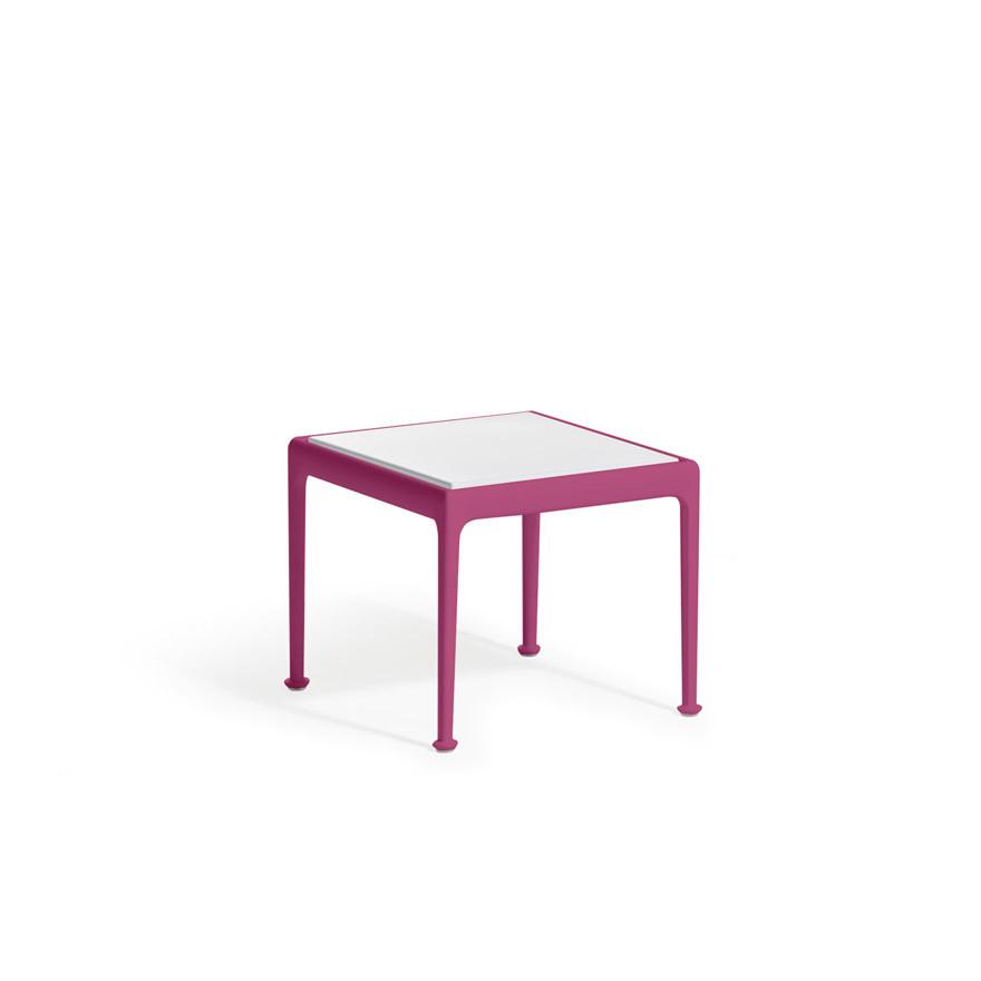 Richard Schultz 1966 End Table side/end table Knoll Porcelain - White Plum 