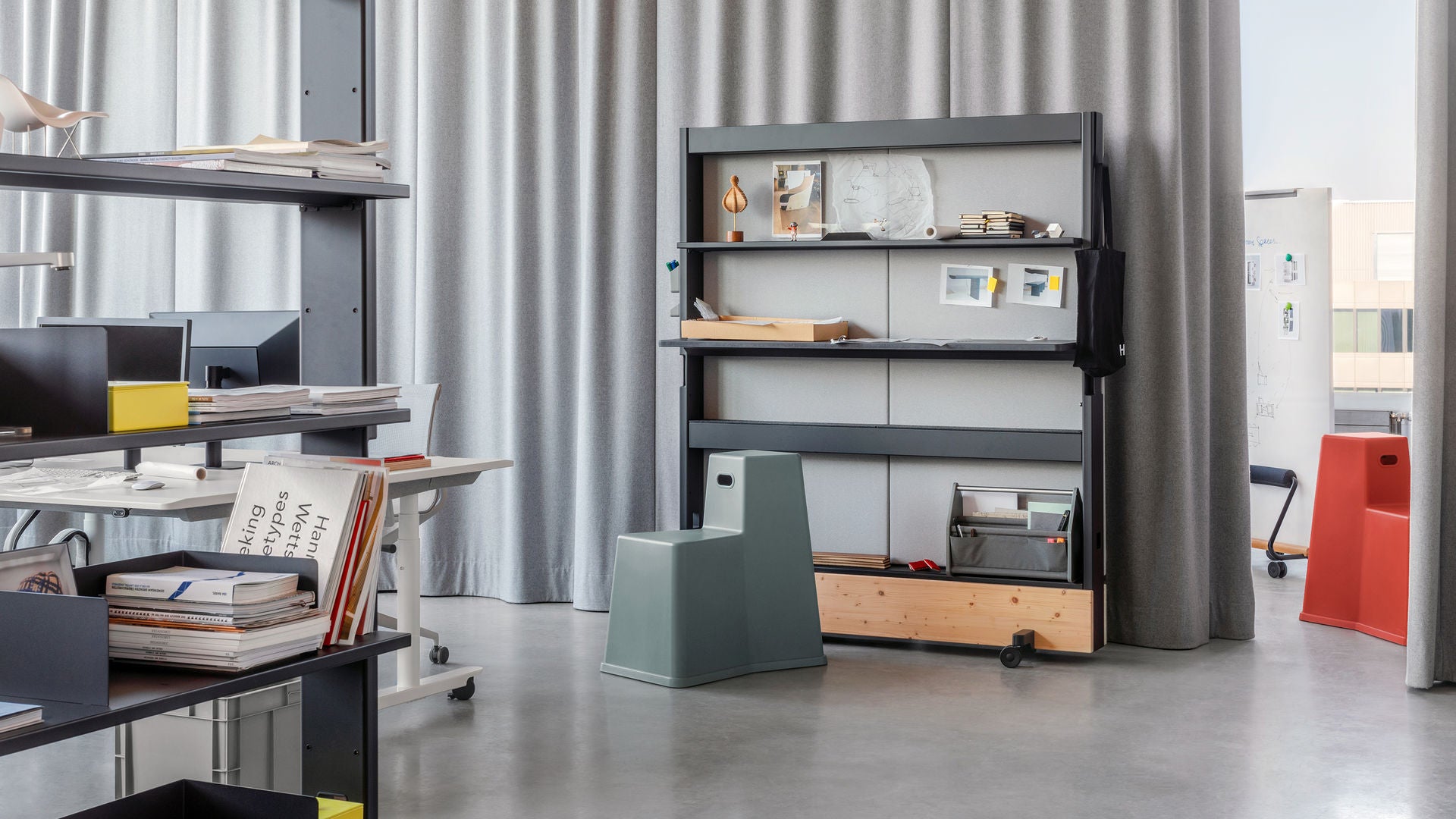 Stool-Tool Stools Vitra 